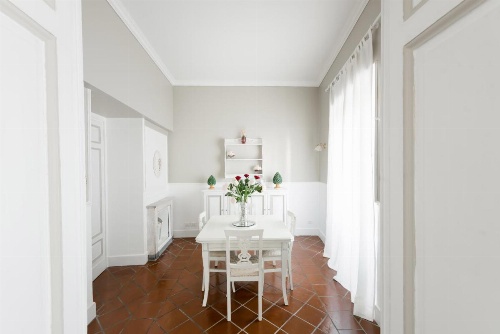 Pantheon Luxury House image 7